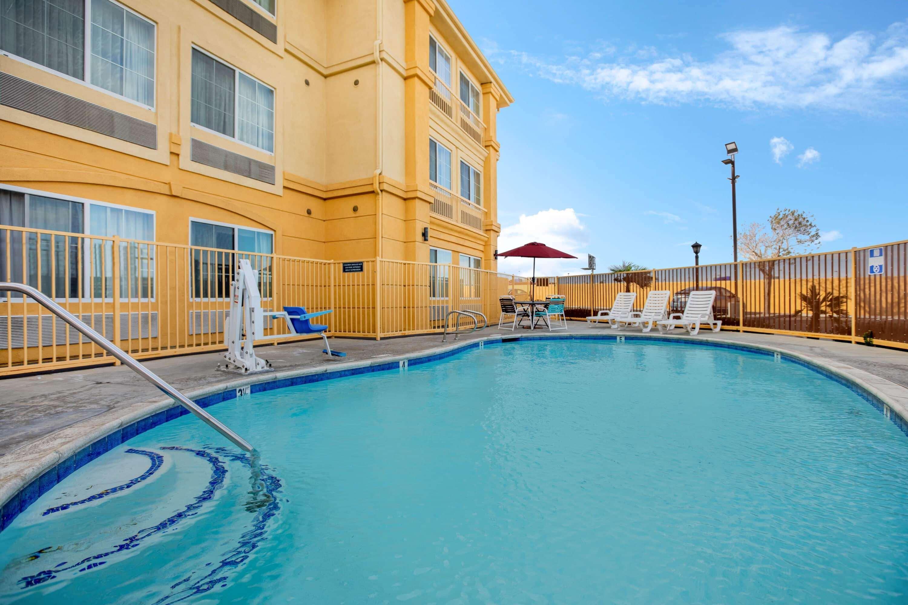 La Quinta By Wyndham Hesperia Victorville Esterno foto