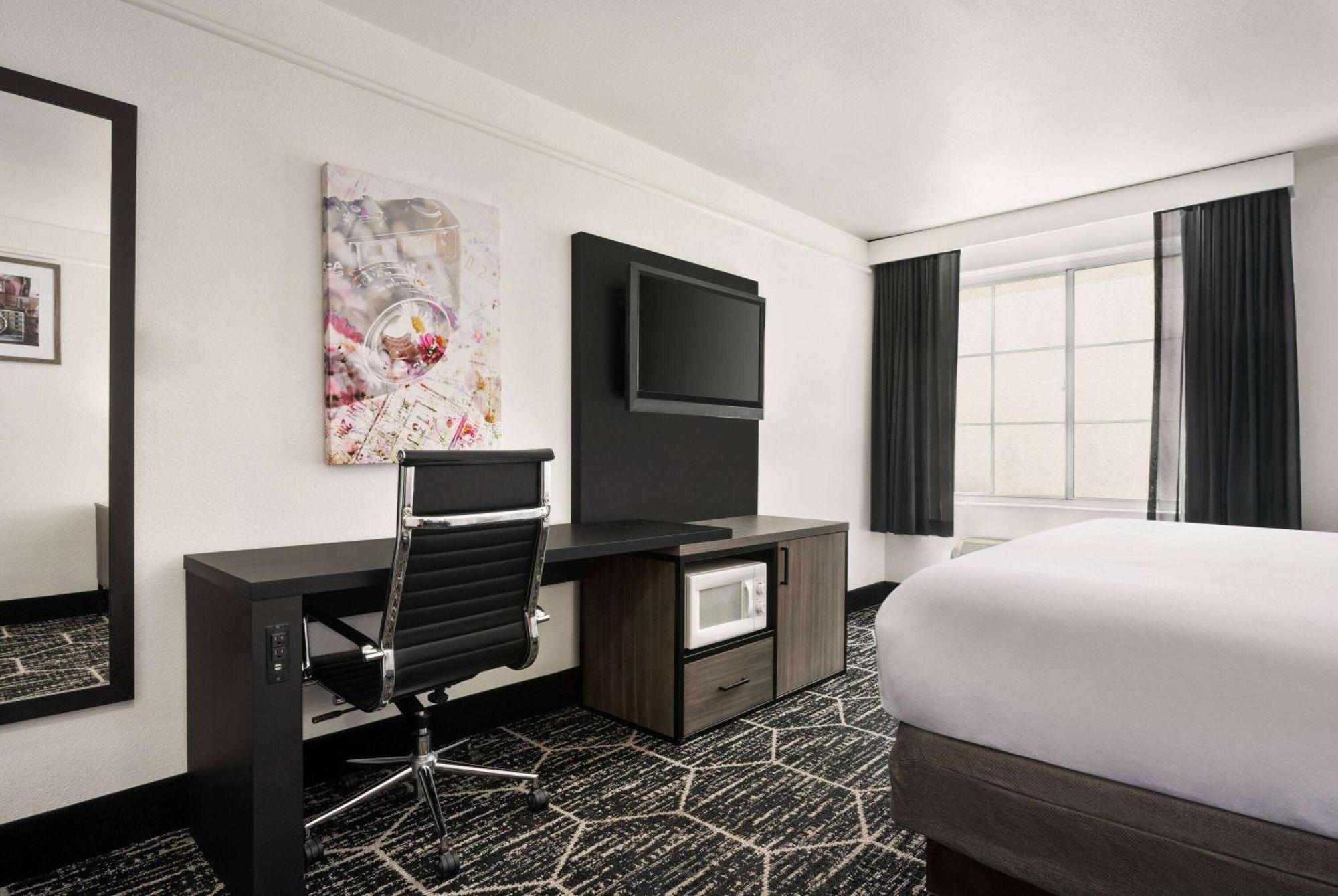 La Quinta By Wyndham Hesperia Victorville Esterno foto